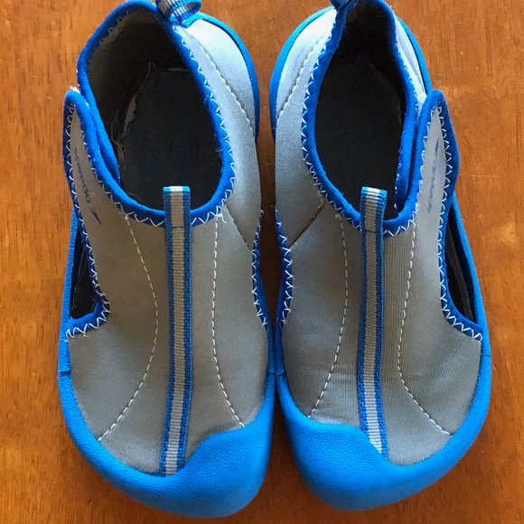 Speedo Other - SPEEDO SWIM SHOES